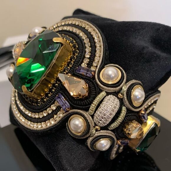 ❤️SOLD❤️IZABELA FELINSKI Extravagant Bracelet  - Picture 2 of 12